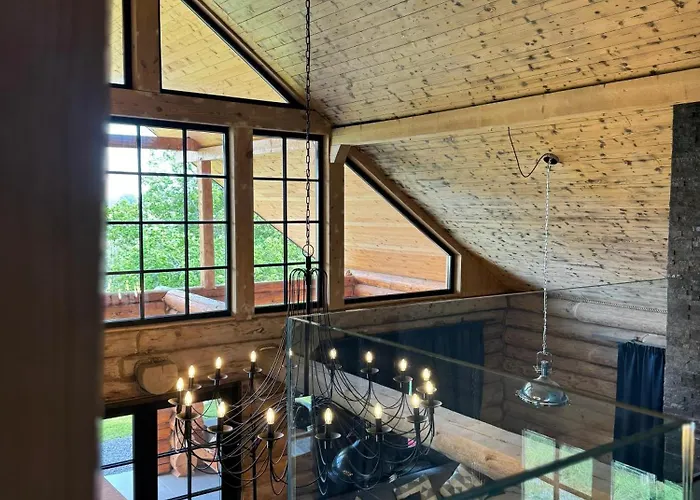 Amber Hills Romania Lodge