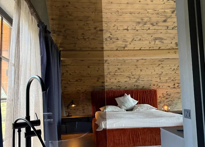 Amber Hills Romania Lodge Brasov