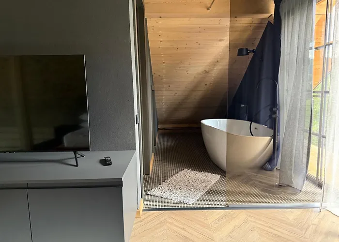 Amber Hills Romania Lodge Brasov